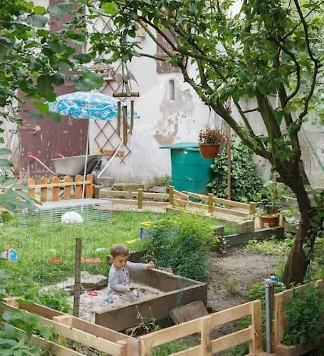 Schönes Eckzimmer *